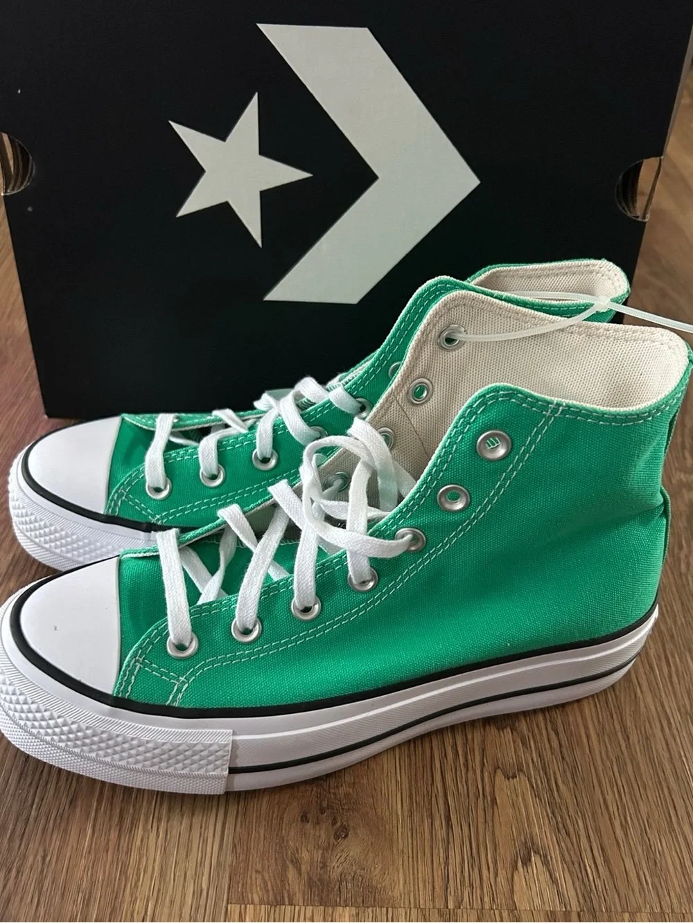 CONVERSE CTAS lift platform green lace up shoes sneakers women’s 7.5 new